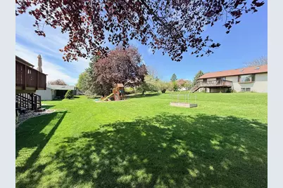 516 Mohawk Trail, DeForest, WI 53532 - Photo 21