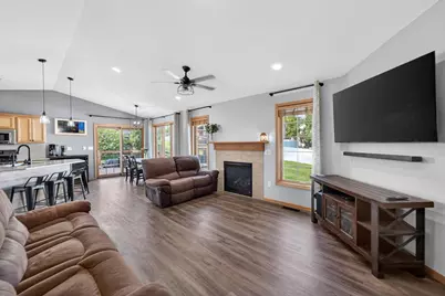 1216 Temple Drive, Mount Horeb, WI 53572 - Photo 3