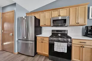 1216 Temple Dr, Mount Horeb, WI 53572 - Photo 11