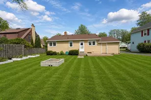 20 S Ringold St, Janesville, WI 53545 - Photo 3