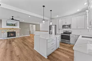 1201 Jacob Dr, Prairie Du Sac, WI 53578 - Photo 13