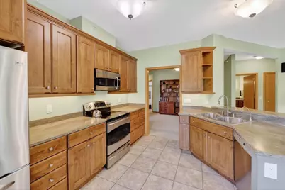 113 Shato Lane, Monona, WI 53716 - Photo 13