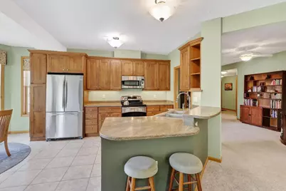 113 Shato Lane, Monona, WI 53716 - Photo 9