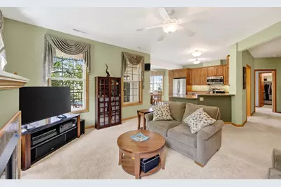 113 Shato Lane, Monona, WI 53716 - Photo 5