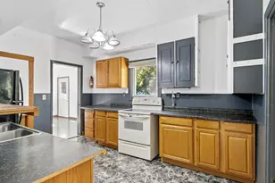 420 Madison St, Sauk City, WI 53583 - Photo 5