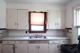 2610 Moland St, Madison, WI 53704 - Photo 5