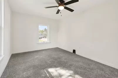 129 Oak Grove Street, Juneau, WI 53039 - Photo 25