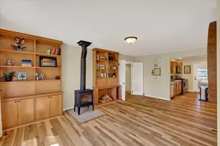 492 Hilton Dr, Madison, WI 53711 - Photo 5