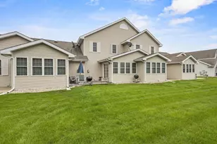 1086 Stonewood Crossing, Sun Prairie, WI 53590 - Photo 45