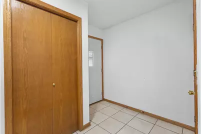 1086 Stonewood Crossing, Sun Prairie, WI 53590 - Photo 5