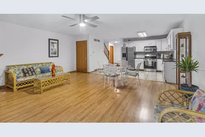 1086 Stonewood Crossing, Sun Prairie, WI 53590 - Photo 15