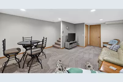 207 Brookwood Drive, Mount Horeb, WI 53572 - Photo 17