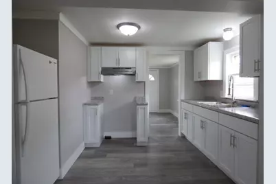 2448 Forest Avenue, Beloit, WI 53511 - Photo 9