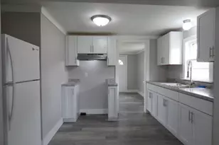2448 Forest Ave, Beloit, WI 53511 - Photo 9