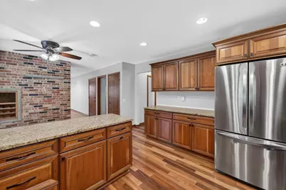 5705 Indian Trace, Madison, WI 53716 - Photo 9