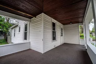 403 1st St, Baraboo, WI 53913 - Photo 9