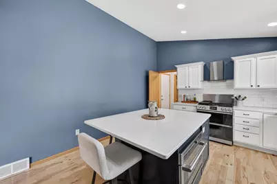 2877 Larkspur Lane, Fitchburg, WI 53711 - Photo 13