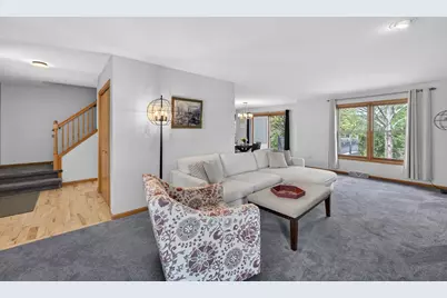2877 Larkspur Lane, Fitchburg, WI 53711 - Photo 5