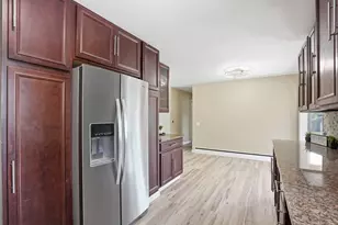 5313 Starker Ave, Madison, WI 53716 - Photo 11