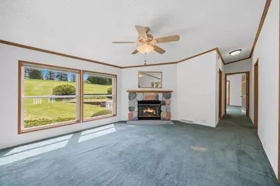 W8919 Ripley Road, Cambridge, WI 53523 - Photo 3