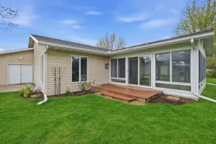 310 Forest St, Fox Lake, WI 53933 - Photo 5
