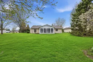 310 Forest St, Fox Lake, WI 53933 - Photo 7