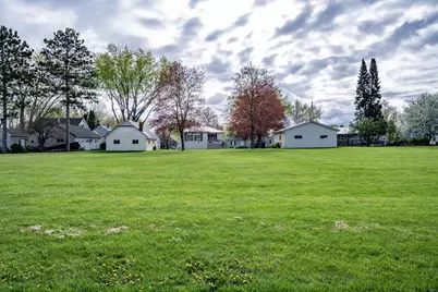 305 Arlington Avenue, Mauston, WI 53948 - Photo 27