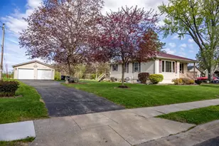 305 Arlington Ave, Mauston, WI 53948 - Photo 33