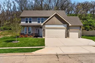 112 Valle Tell Dr, New Glarus, WI 53574 - Photo 3
