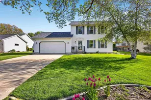 668 Ruxton Ridge Dr, Sun Prairie, WI 53590 - Photo 1