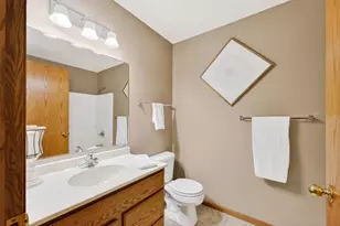 668 Ruxton Ridge Dr, Sun Prairie, WI 53590 - Photo 25