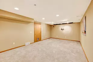 668 Ruxton Ridge Dr, Sun Prairie, WI 53590 - Photo 27