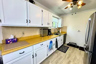 416 Lexington Pkwy, DeForest, WI 53532 - Photo 13