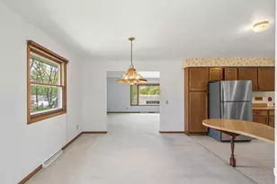 506 Valley Rd, Madison, WI 53714 - Photo 17