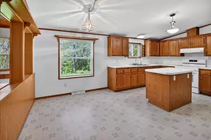 6610 Cemetery Rd, Sun Prairie, WI 53590 - Photo 25