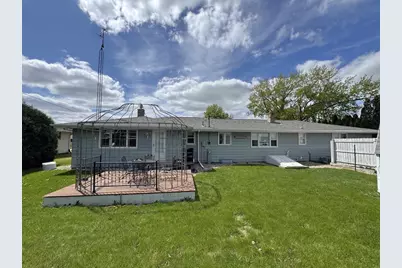 1404 29th Avenue, Monroe, WI 53566 - Photo 7