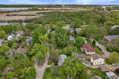 2025 Irwin Place, Madison, WI 53713 - Photo 11