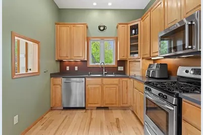 3023 Waconia Lane, Middleton, WI 53562 - Photo 11
