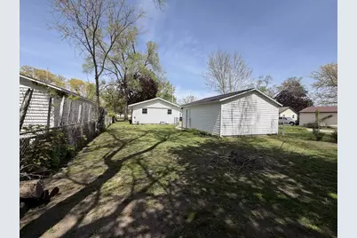 226 Caldwell Avenue, Beloit, WI 53511 - Photo 13