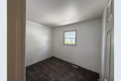 226 Caldwell Avenue, Beloit, WI 53511 - Photo 11