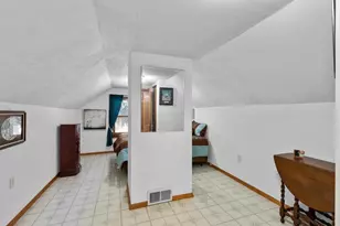 2901 W Forest Ave, Franklin, WI 53132 - Photo 23