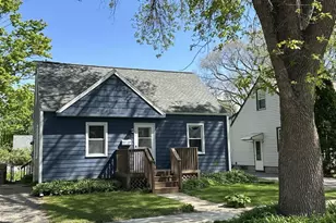 2734 Coolidge St, Madison, WI 53704 - Photo 1