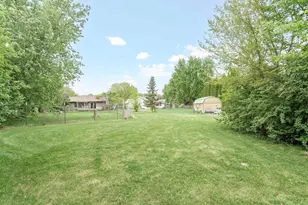704 Meadow Ct, DeForest, WI 53532 - Photo 37