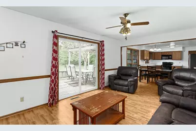 704 Meadow Court, DeForest, WI 53532 - Photo 11