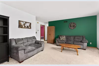704 Meadow Court, DeForest, WI 53532 - Photo 3