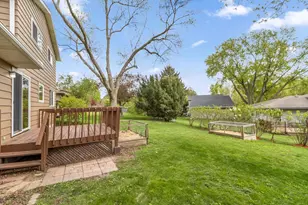 7109 Friendship Ln, Middleton, WI 53562 - Photo 5