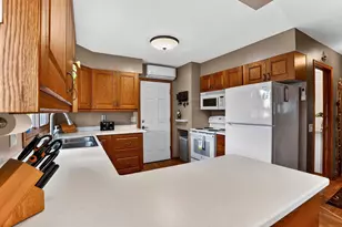 713 Park Ave, DeForest, WI 53532 - Photo 21