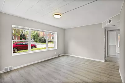2 Sherman Terrace #1, Madison, WI 53704 - Photo 7