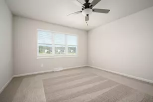 40 Spittlebug Cir, Madison, WI 53718 - Photo 9