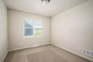 40 Spittlebug Cir, Madison, WI 53718 - Photo 13